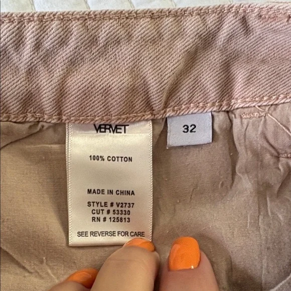 Vervet "Cherry Blossom" high-rise, distressed crop flare jeans - Picture 4 of 6